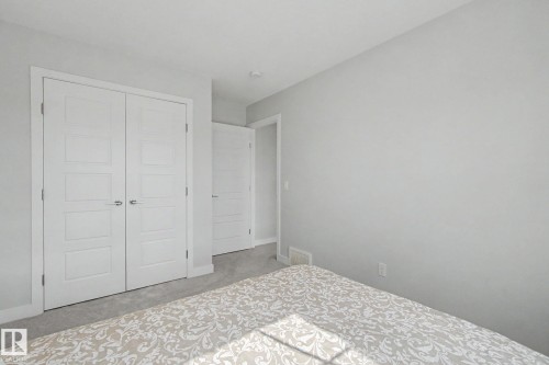 2721 Donaghey Crescent, Edmonton, AB - Indoor Photo Showing Bedroom