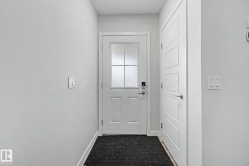 2721 Donaghey Crescent, Edmonton, AB - Indoor Photo Showing Other Room