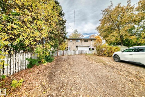 11811 44 Street, Edmonton, AB - Outdoor
