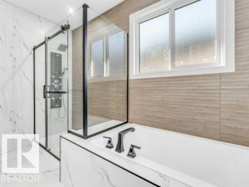 6710 176A Avenue, Edmonton, AB - Indoor