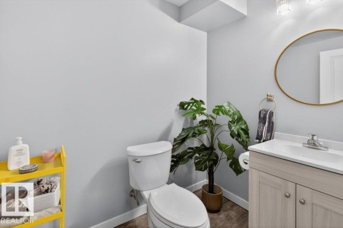 29 Harness Link, Ardrossan, AB - Indoor Photo Showing Bathroom