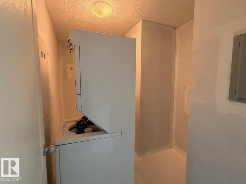 416 1520 Hammond Gate Gate, Edmonton, AB - Indoor Photo Showing Laundry Room