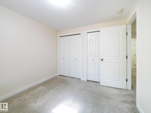3617 Whitelaw Bay, Edmonton, AB - Indoor Photo Showing Other Room
