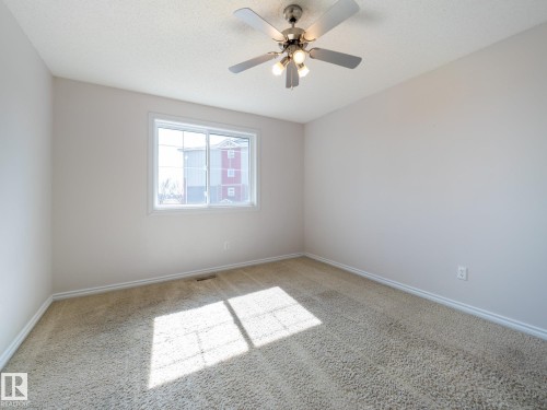 3617 Whitelaw Bay, Edmonton, AB - Indoor Photo Showing Other Room