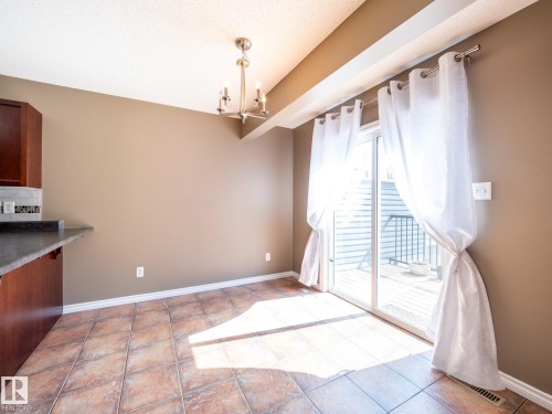 3617 Whitelaw Bay, Edmonton, AB - Indoor Photo Showing Other Room