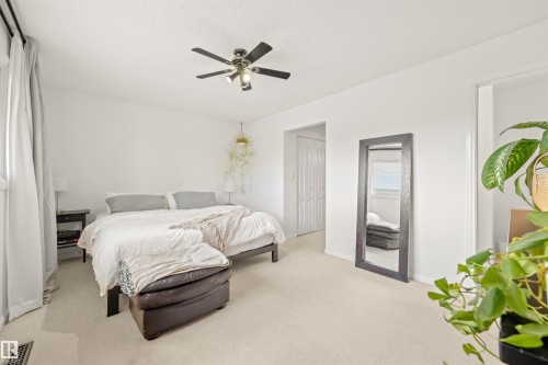 2008 89 Street, Edmonton, AB - Indoor Photo Showing Bedroom