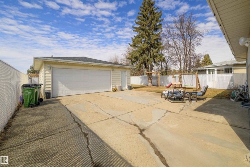 2008 89 Street, Edmonton, AB - Outdoor