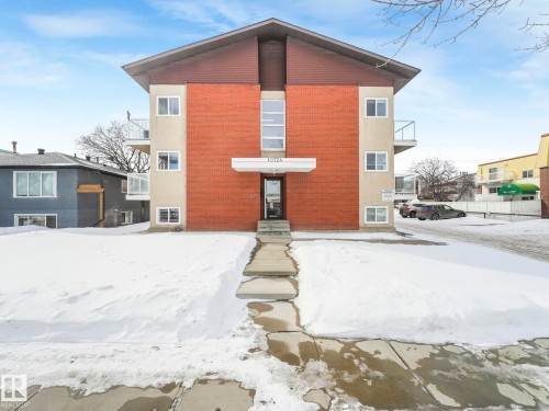 9 10724 115 Street, Edmonton, AB - Outdoor