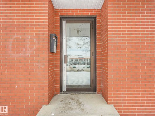 9 10724 115 Street, Edmonton, AB - Outdoor With Exterior