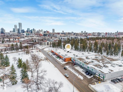 9 10724 115 Street, Edmonton, AB - Outdoor With View