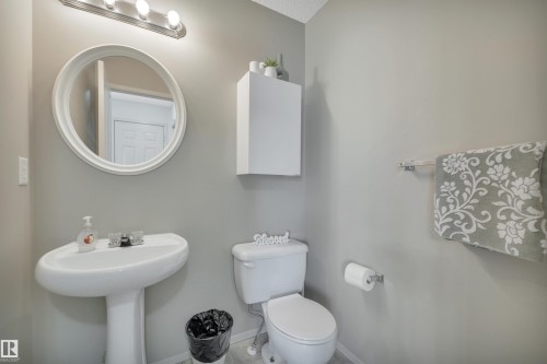 130 Campbell Road, Leduc, AB - Indoor Photo Showing Bathroom