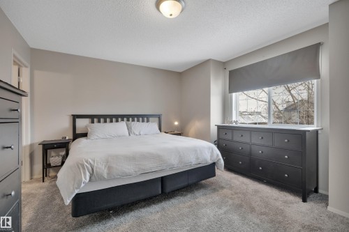 130 Campbell Road, Leduc, AB - Indoor Photo Showing Bedroom
