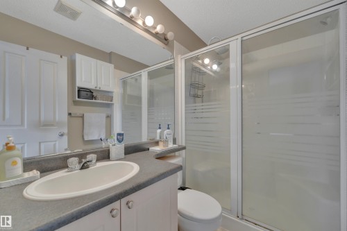 130 Campbell Road, Leduc, AB - Indoor Photo Showing Bathroom