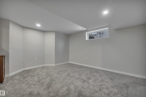 130 Campbell Road, Leduc, AB - Indoor Photo Showing Other Room