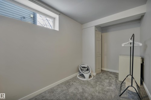 130 Campbell Road, Leduc, AB - Indoor Photo Showing Other Room