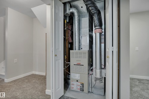 130 Campbell Road, Leduc, AB - Indoor Photo Showing Other Room