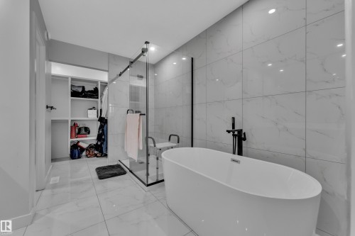 3615 42 Avenue, Beaumont, AB - Indoor Photo Showing Bathroom