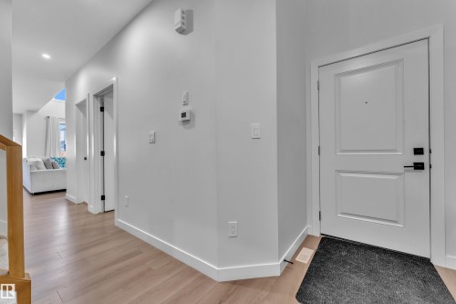 3615 42 Avenue, Beaumont, AB - Indoor Photo Showing Other Room