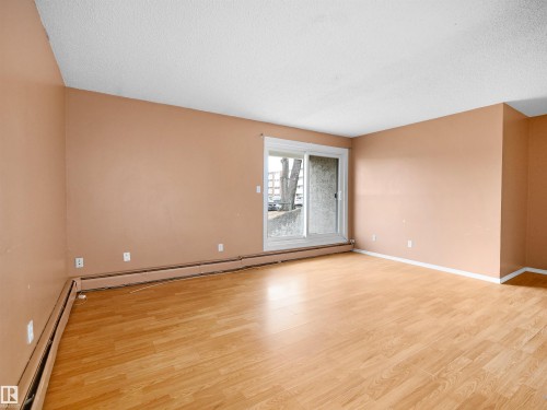 13 11265 31 Avenue, Edmonton, AB - Indoor Photo Showing Other Room