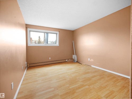 13 11265 31 Avenue, Edmonton, AB - Indoor Photo Showing Other Room
