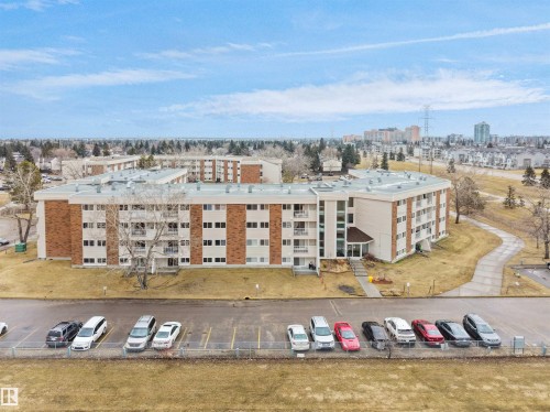 13 11265 31 Avenue, Edmonton, AB - Outdoor With View