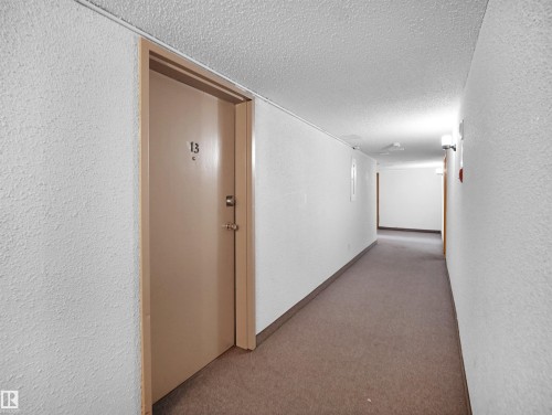13 11265 31 Avenue, Edmonton, AB - Indoor Photo Showing Other Room