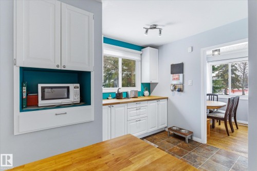 4315 105A Avenue, Edmonton, AB - Indoor