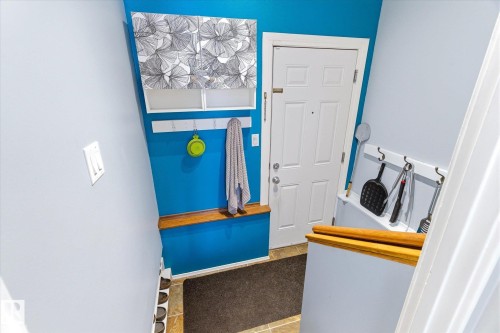 4315 105A Avenue, Edmonton, AB - Indoor Photo Showing Other Room