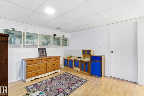 4315 105A Avenue, Edmonton, AB - Indoor Photo Showing Other Room