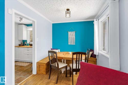 4315 105A Avenue, Edmonton, AB - Indoor