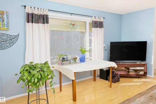 5238 43 Street, Barrhead, AB - Indoor