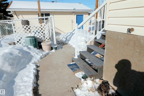 5238 43 Street, Barrhead, AB - Outdoor