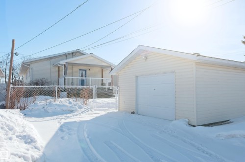 5238 43 Street, Barrhead, AB - Outdoor