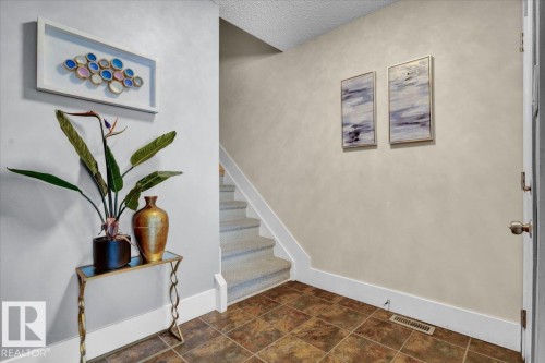 10027 173 Avenue, Edmonton, AB - Indoor Photo Showing Other Room