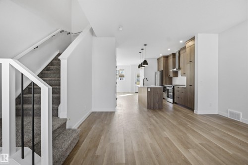 1227 Cristall Way, Edmonton, AB - Indoor