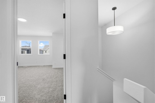 1227 Cristall Way, Edmonton, AB - Indoor Photo Showing Other Room