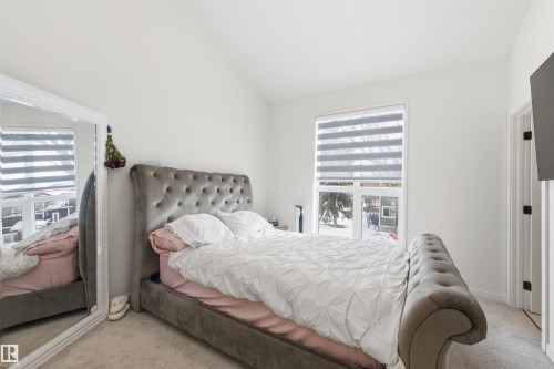 3 12204 121 Avenue, Edmonton, AB - Indoor Photo Showing Bedroom