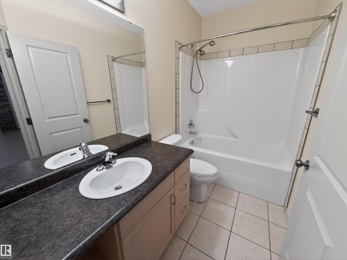 6 Briarwood Village, Stony Plain, AB - Indoor Photo Showing Bathroom