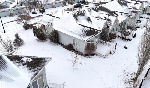 6 Briarwood Village, Stony Plain, AB - Outdoor