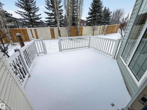 6 Briarwood Village, Stony Plain, AB - Outdoor