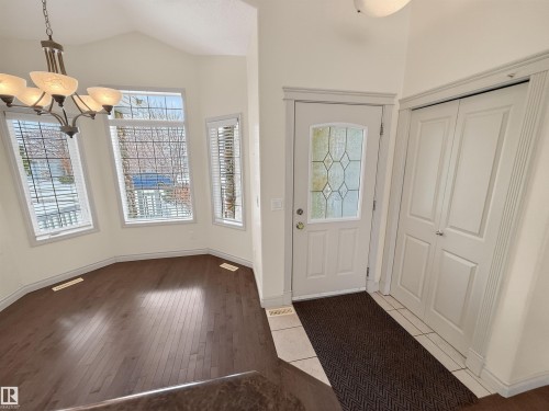 6 Briarwood Village, Stony Plain, AB - Indoor Photo Showing Other Room