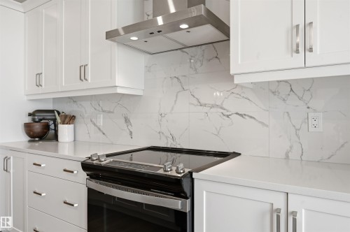 2520 206 Street, Edmonton, AB 