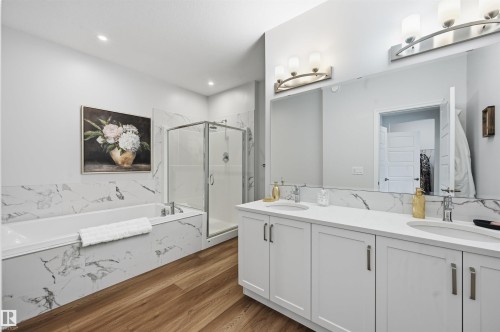 2520 206 Street, Edmonton, AB 