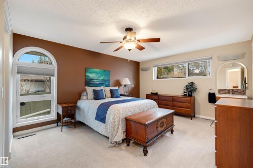 12219 42A Avenue, Edmonton, AB - Indoor Photo Showing Bedroom