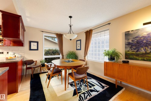12219 42A Avenue, Edmonton, AB - Indoor Photo Showing Dining Room