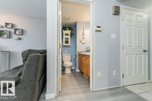 9136 166 Avenue, Edmonton, AB - Indoor