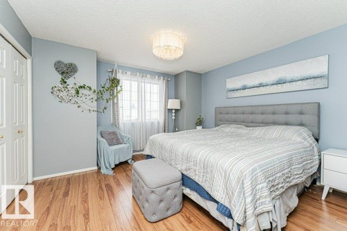 9136 166 Avenue, Edmonton, AB - Indoor Photo Showing Bedroom