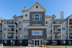 114 592 HOOKE Road  Edmonton, AB T5A 5H2