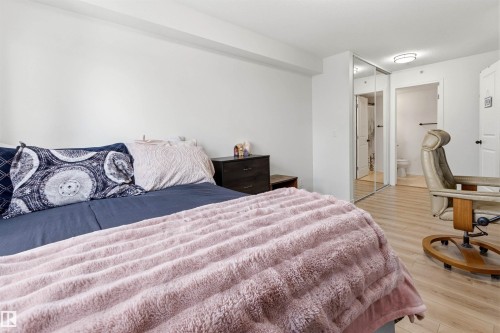 413 17003 67 Avenue, Edmonton, AB - Indoor Photo Showing Bedroom