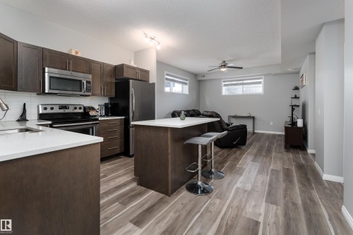 23 6520 2 Avenue, Edmonton, AB - Indoor Photo Showing Kitchen With Stainless Steel Kitchen